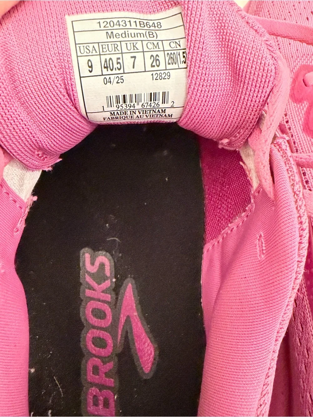 Brooks Women's Pink Athletic Running Shoes